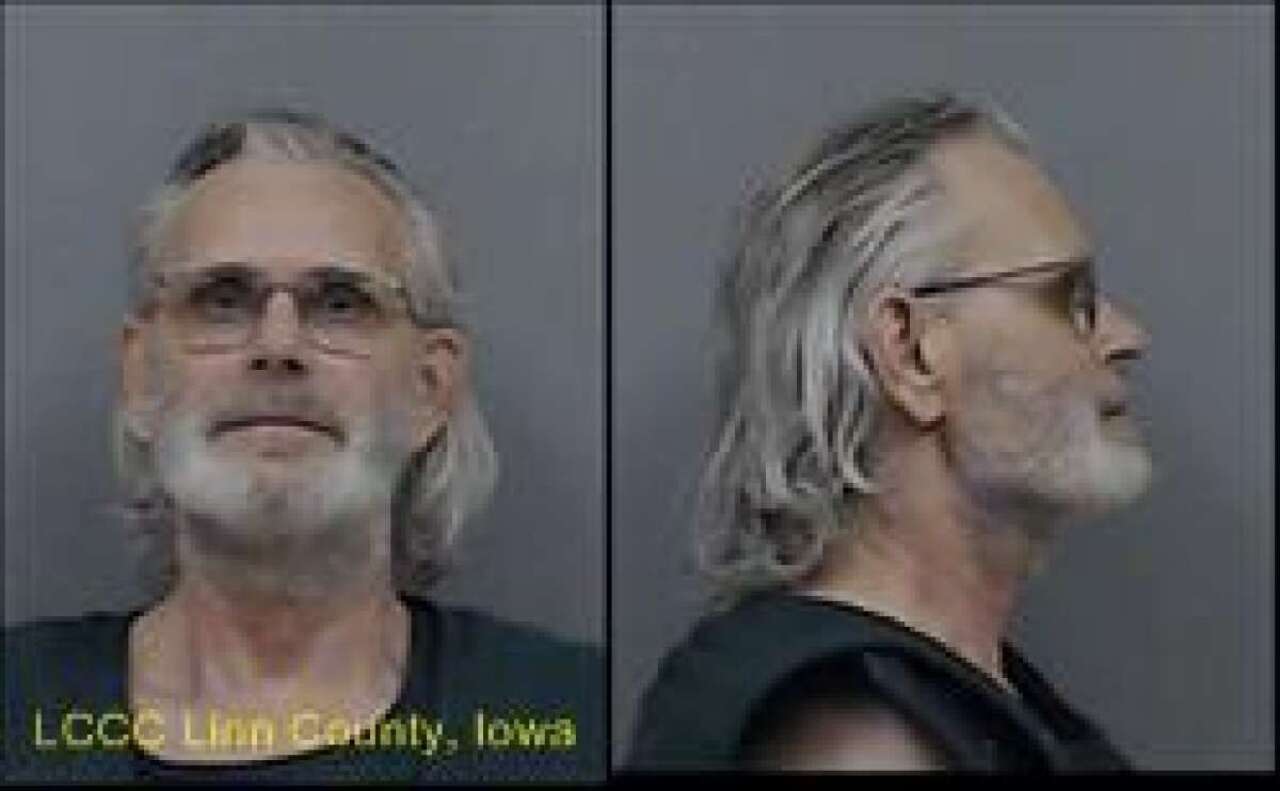 [IMAGE] Criminal complaint reveals new details in 1983 Linn County cold case